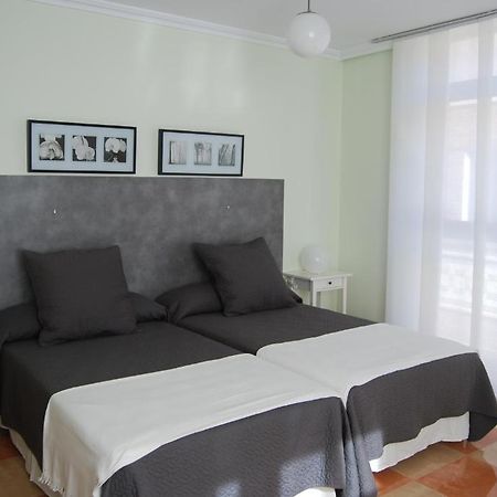 Pension Encarna Vargas La Union Exterior photo