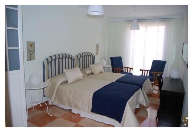 Pension Encarna Vargas La Union Room photo