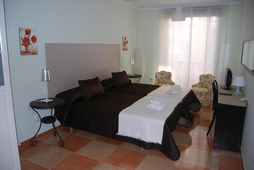 Pension Encarna Vargas La Union Room photo